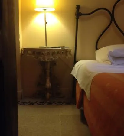 Maison De Marta 4*