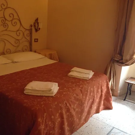 Maison De Marta 4*