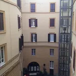 Maison De Marta Pensión
