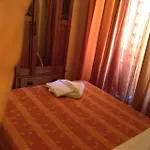 Pensión Maison De Marta 4*