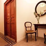 Pensión Maison De Marta 4*