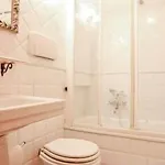 Maison De Marta Pensión 4*