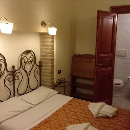 Maison De Marta بيت ضيافة 4*