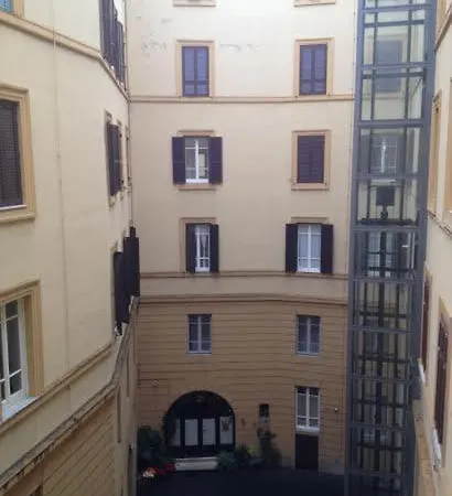 Maison De Marta بيت ضيافة