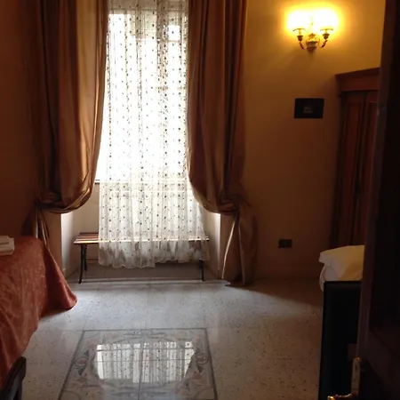 Maison De Marta