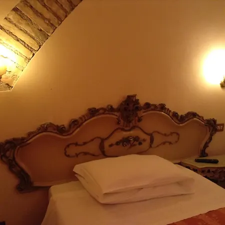 Maison De Marta 4* روما