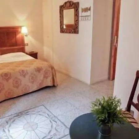Maison De Marta