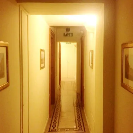 Maison De Marta Rome
