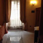 Maison De Marta