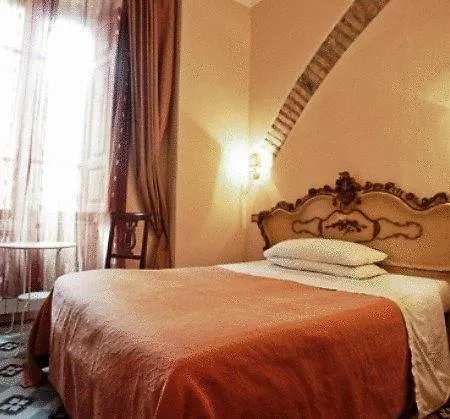 Maison De Marta 게스트하우스 2*