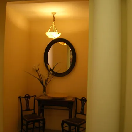 Maison De Marta 로마