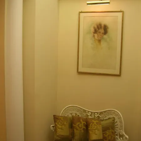 게스트하우스 Maison De Marta 2*